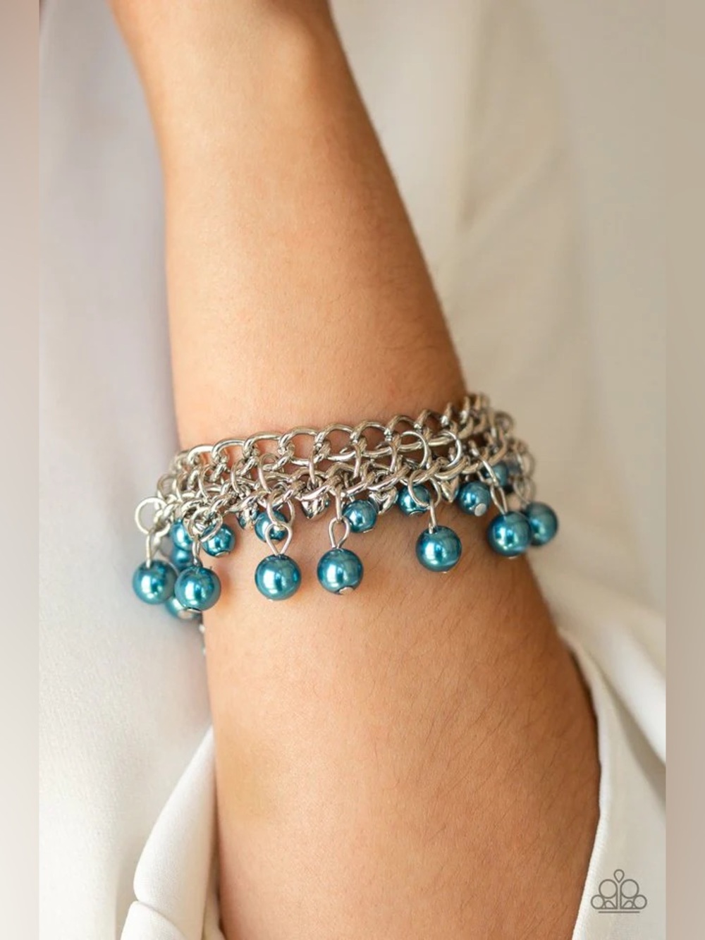 ❤️‍🔥5/$25❤️‍🔥Duchess Diva Blue Bracelet